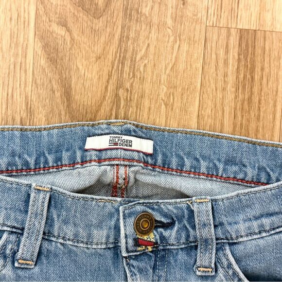 Tommy Hilfiger Womens Cropped Cutoff Boyfriend Jeans Logo Pockets Mid Rise 6 - Picture 2 of 4